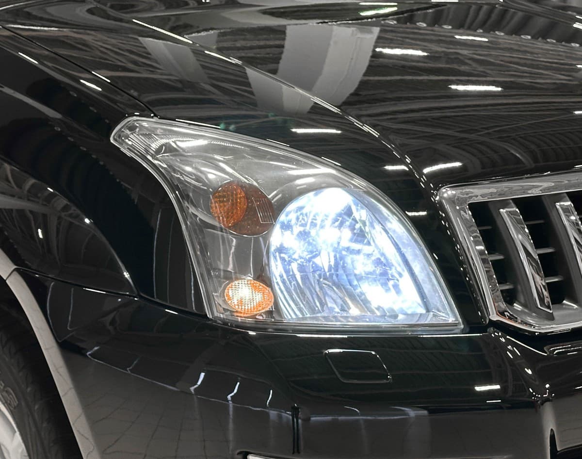 Toyota Land Cruiser Prado - 4